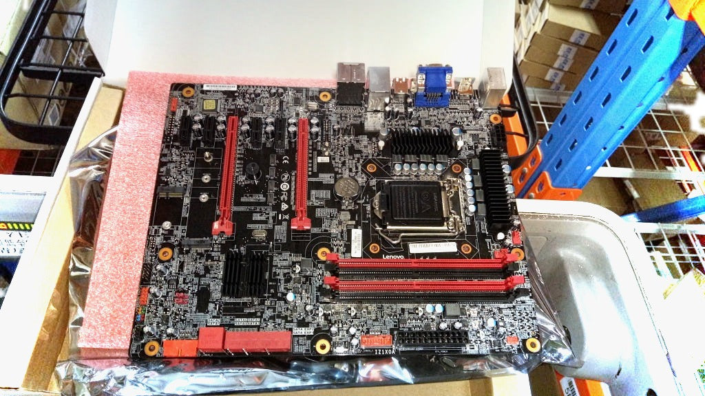 Lenovo Yoga Home 900-34ISZ / ideacentre Y900-34ISZ Desktop Motherboard BDPLANAR MB Z170 DDR4 W/VRHS WIN DPK 00XK038