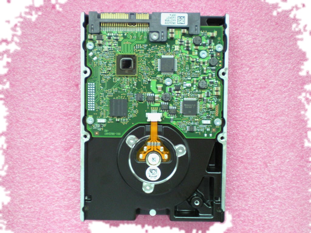 Lenovo ThinkStation S20 Workstation / ThinkStation D20 Workstation Hard Drive HDD 147G 3.5 15000 SAS STD HGST 45K0608