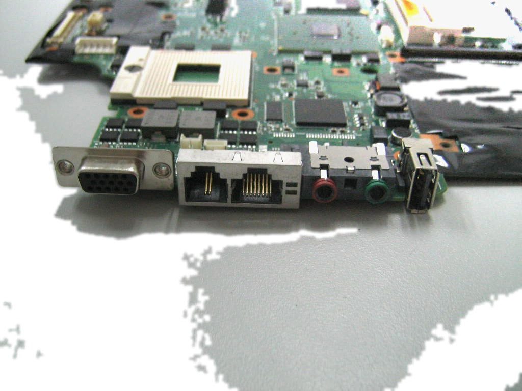 Lenovo Motherboard BDPLANAR CDPOP PLN 945GM 44C3985