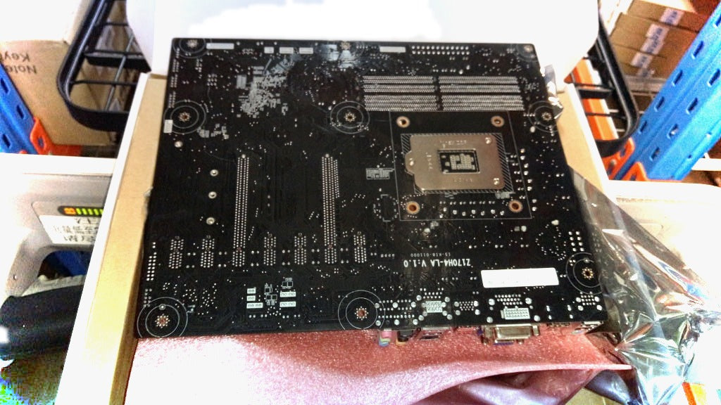 Lenovo Yoga Home 900-34ISZ / ideacentre Y900-34ISZ Desktop Motherboard BDPLANAR MB Z170 DDR4 W/VRHS WIN DPK 00XK038