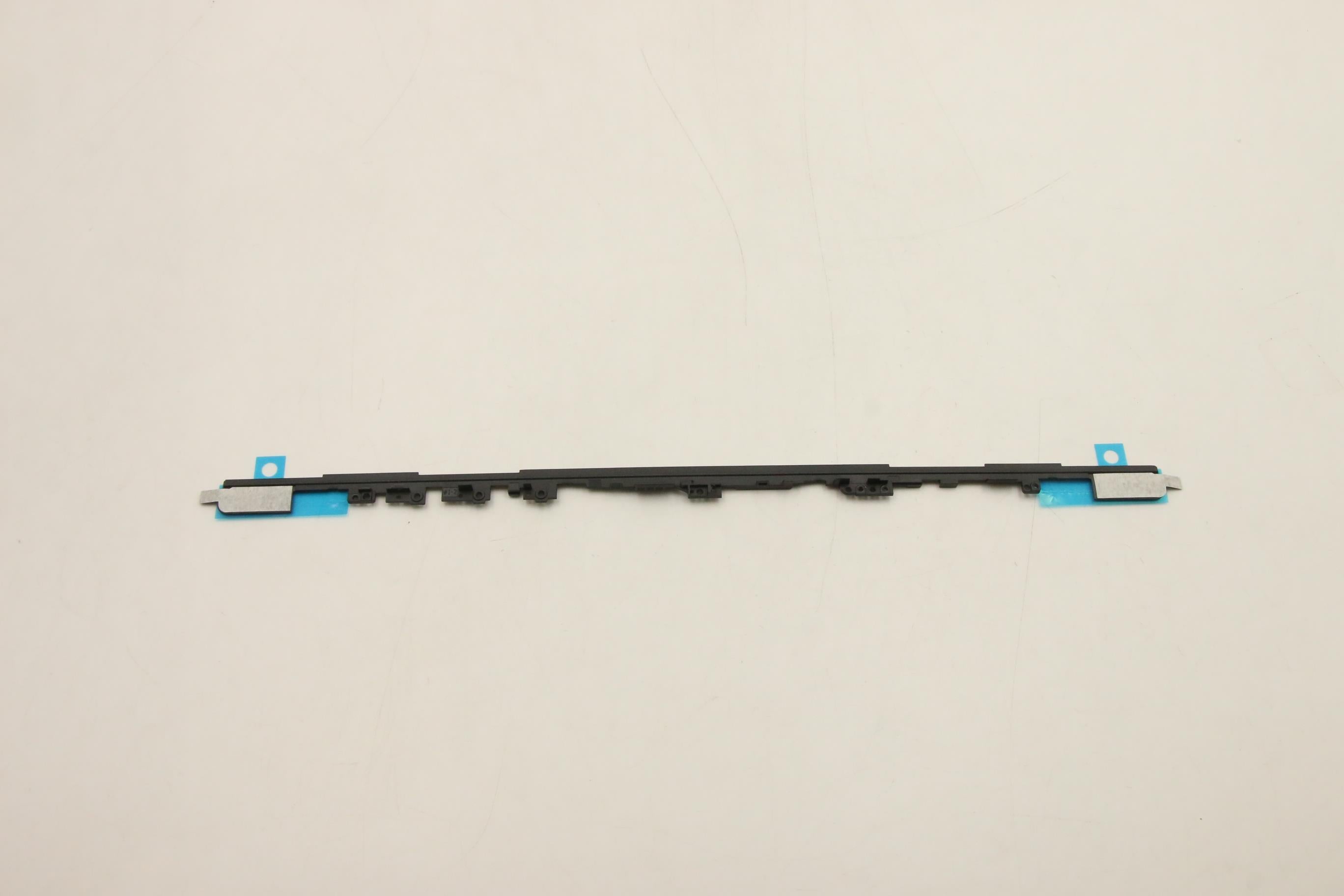 Lenovo ideapad Yoga Slim 7 Pro-14IHU5 Strip Cover L 82NC 2_8 MLR 5CB1H71408